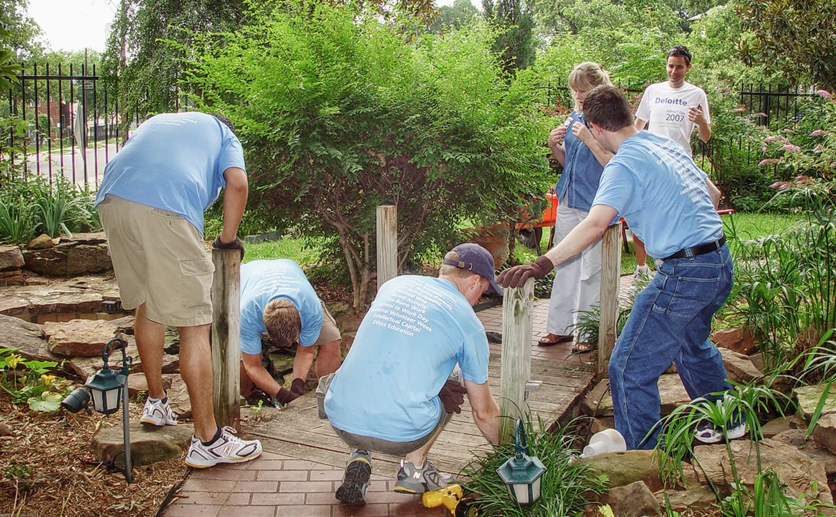 AIDS Services of Dallas Cleaning the Garden